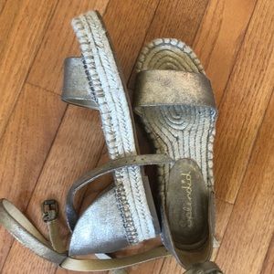 Splendid platform sandal